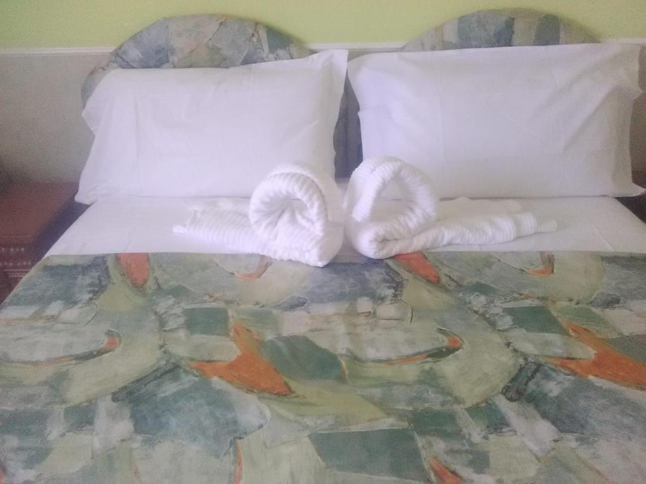 Hillary House Hotel Fiumicino Kültér fotó