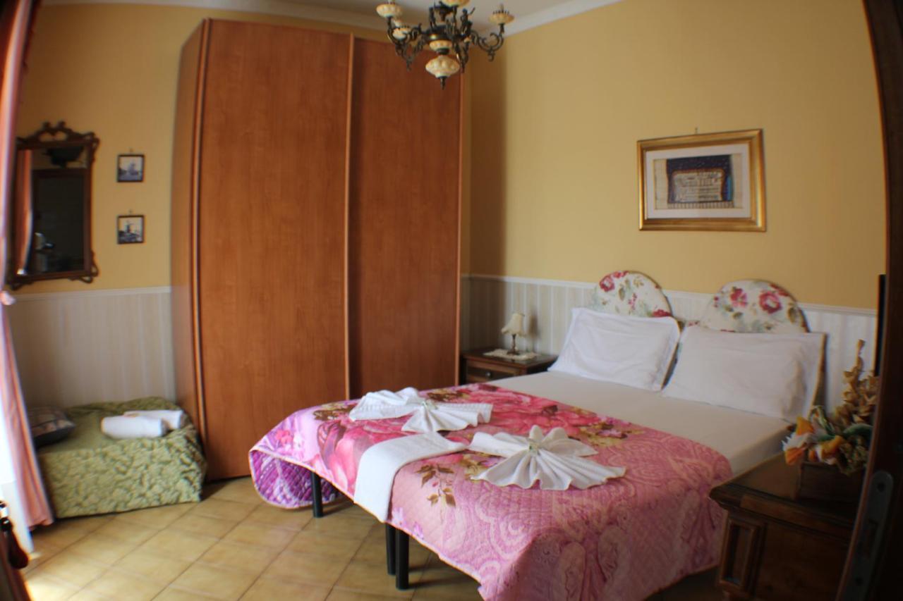 Hillary House Hotel Fiumicino Kültér fotó